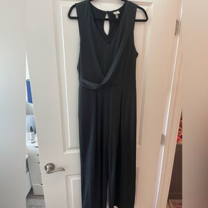 BLACK JUMPSUIT SIZE LARGE | A NEW DAY